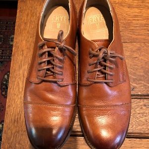 Frye Oxford